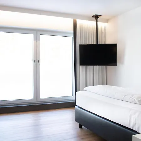 Hotel Kf By Wmm